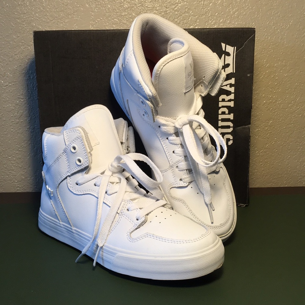 Vaider White-White SUPRA